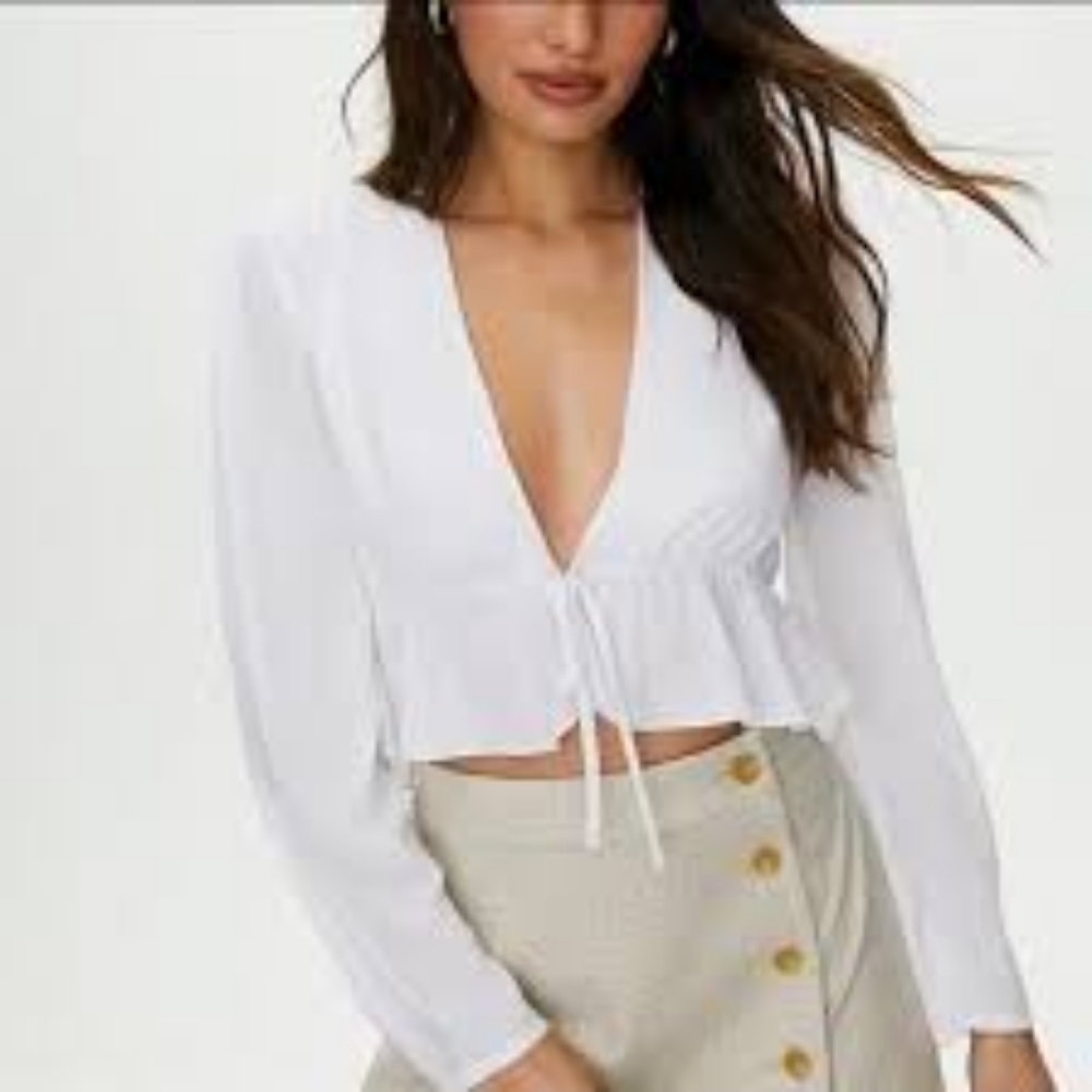 💛 Sunday's Best The-Front Blouse